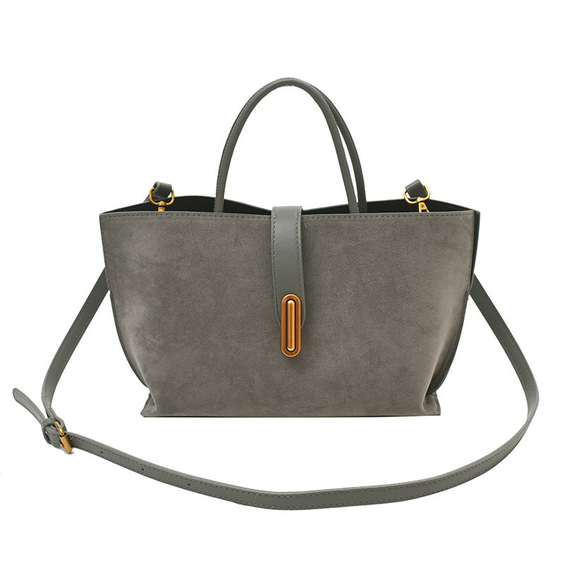 Nuvé - Bucket Bag